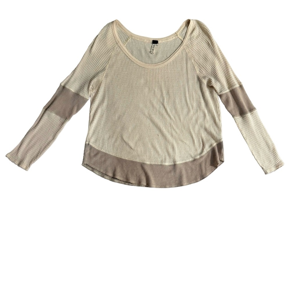 Free People Diamond Dozen Waffle Knit Scoop Neck Long Sleeve Cream Top | Medium - Picture 4 of 4